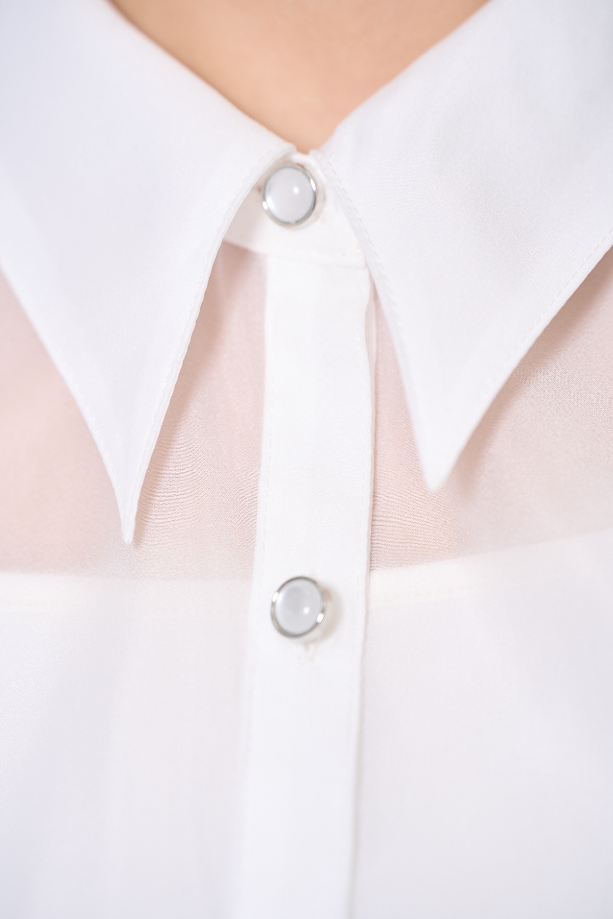 バタフライリボンシアー長袖ブラウス