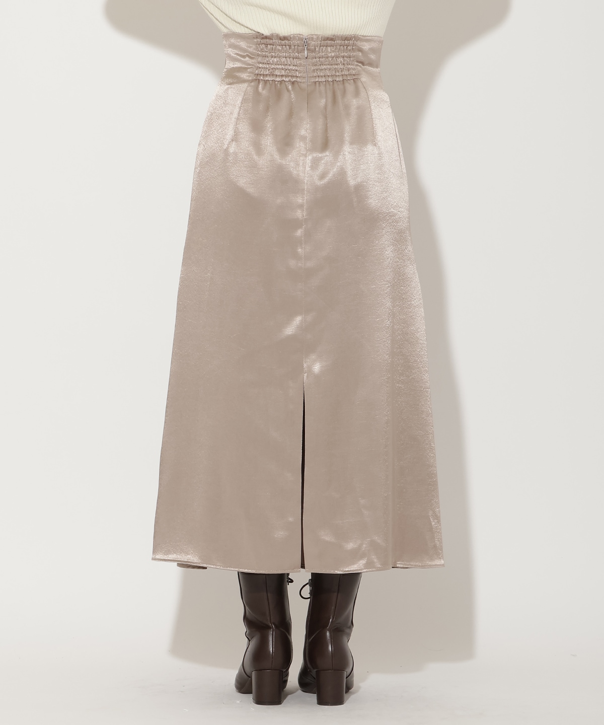ワンサイドシャーリングサテンスカート