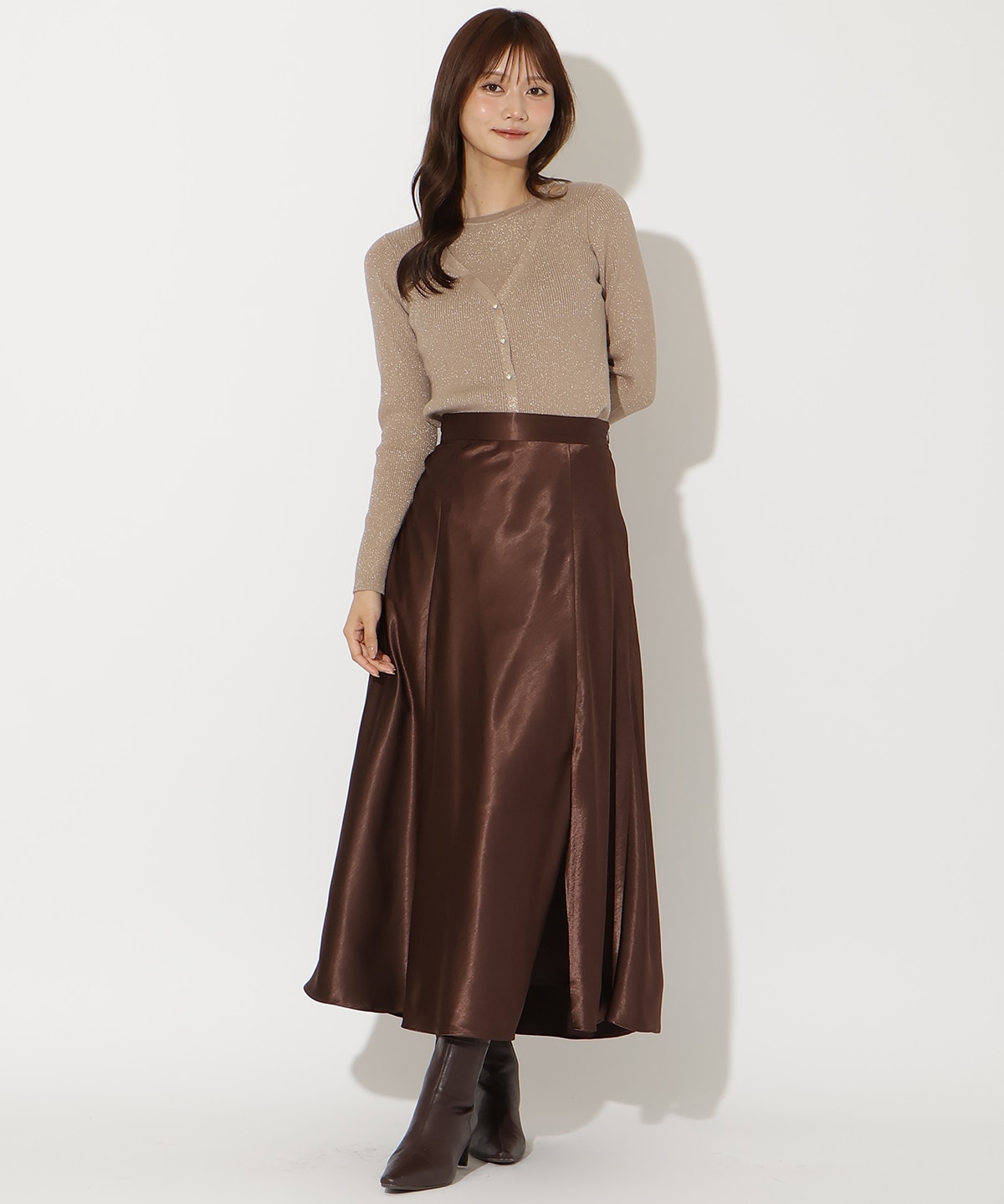 サテンバイアススカート