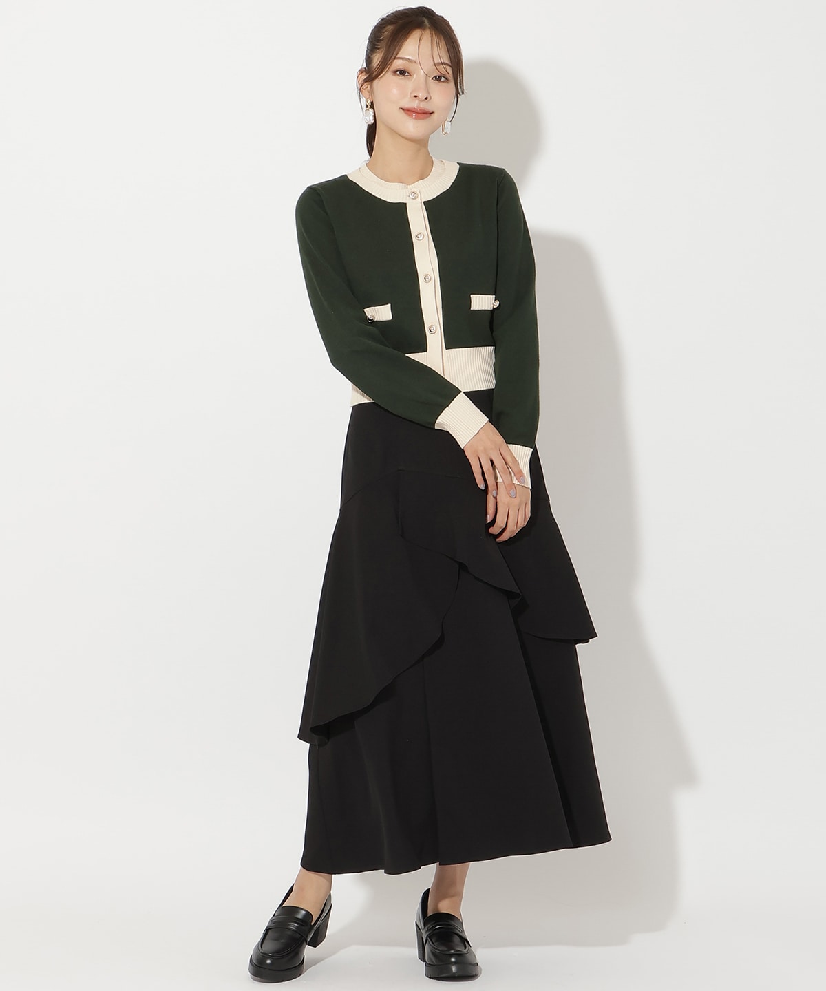 バイカラーアンサンブルニット