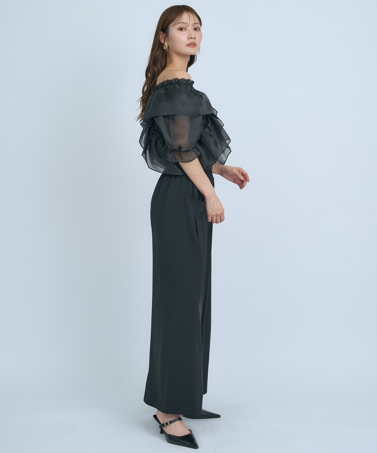 【先行予約受付中】フリルクロスシアーブラウス