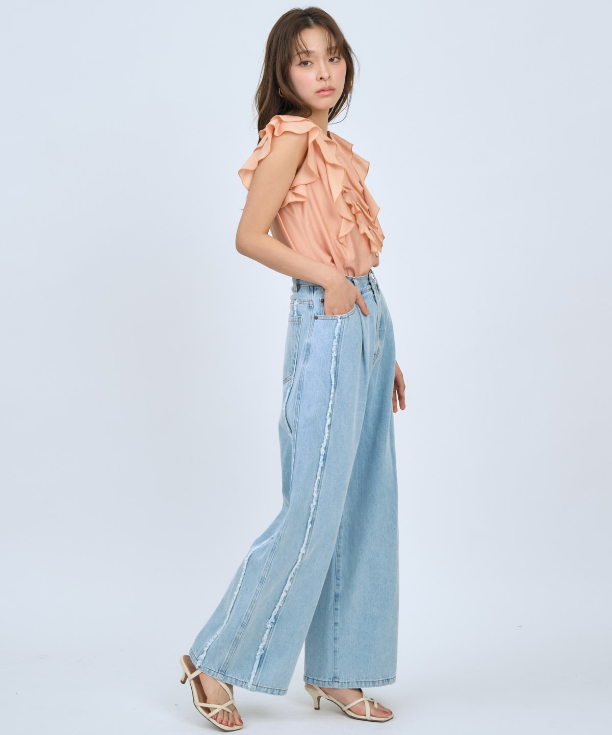 【先行予約受付中】フレンチスリーブラッフルブラウス