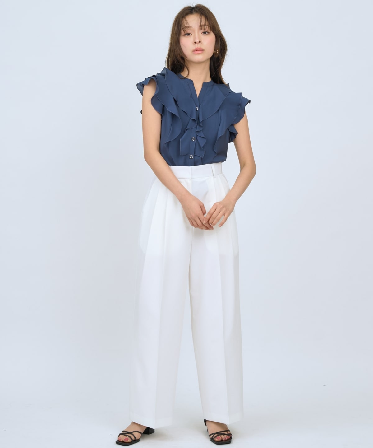 【先行予約受付中】フレンチスリーブラッフルブラウス