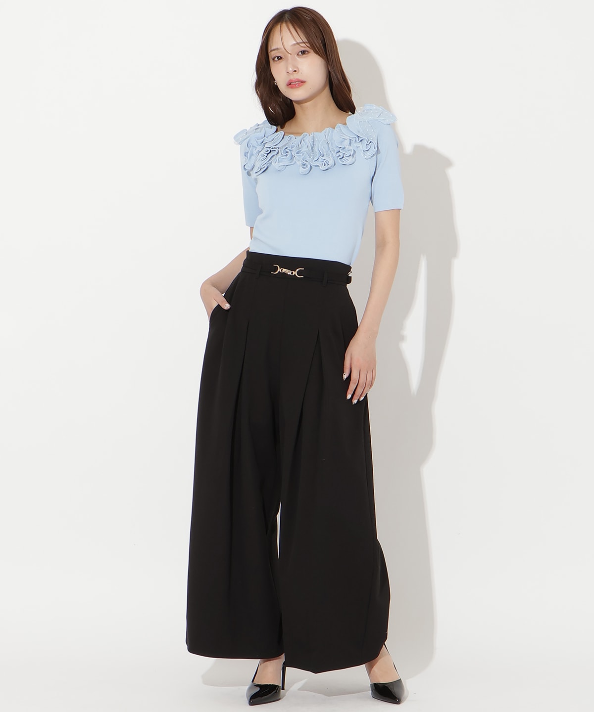 【先行予約受付中】ハイウエストタックワイドパンツ