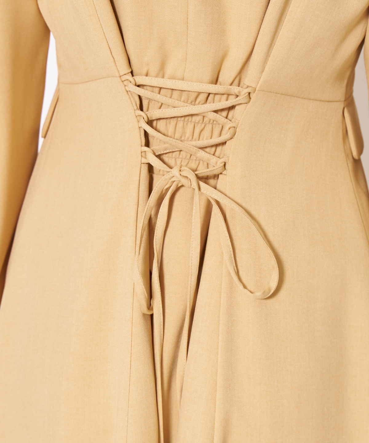 【先行予約受付中】Vネックパフスリーブワンピース