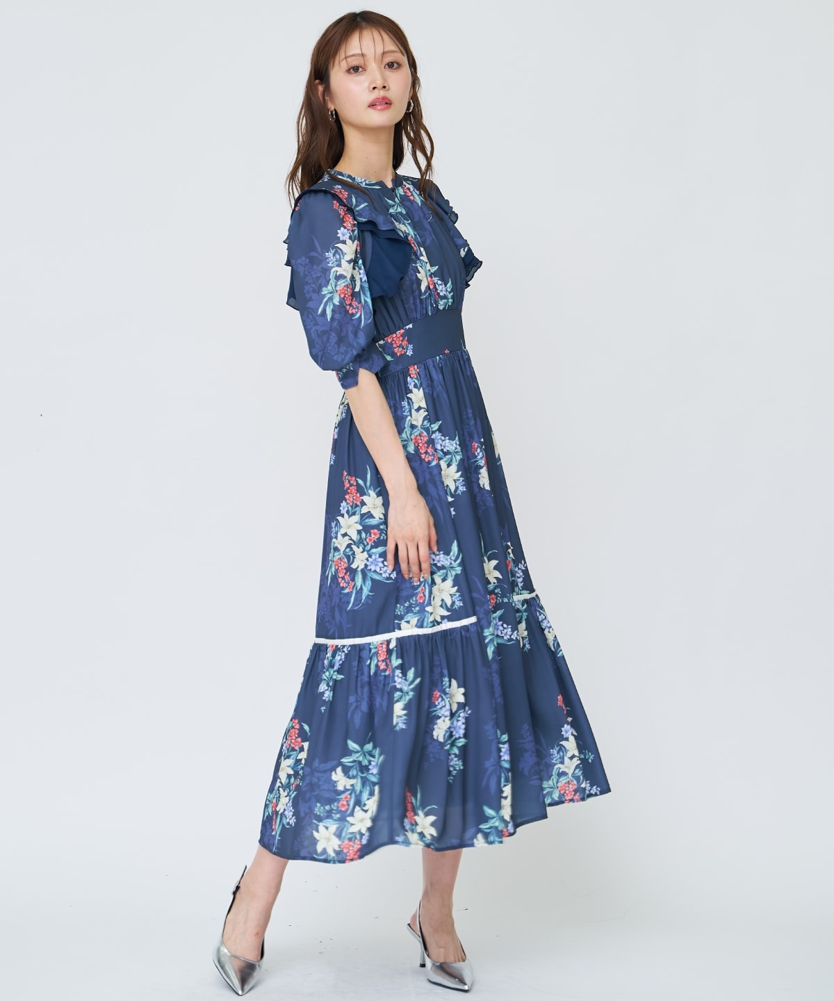 【先行予約受付中】シャドーフラワーブーケワンピース