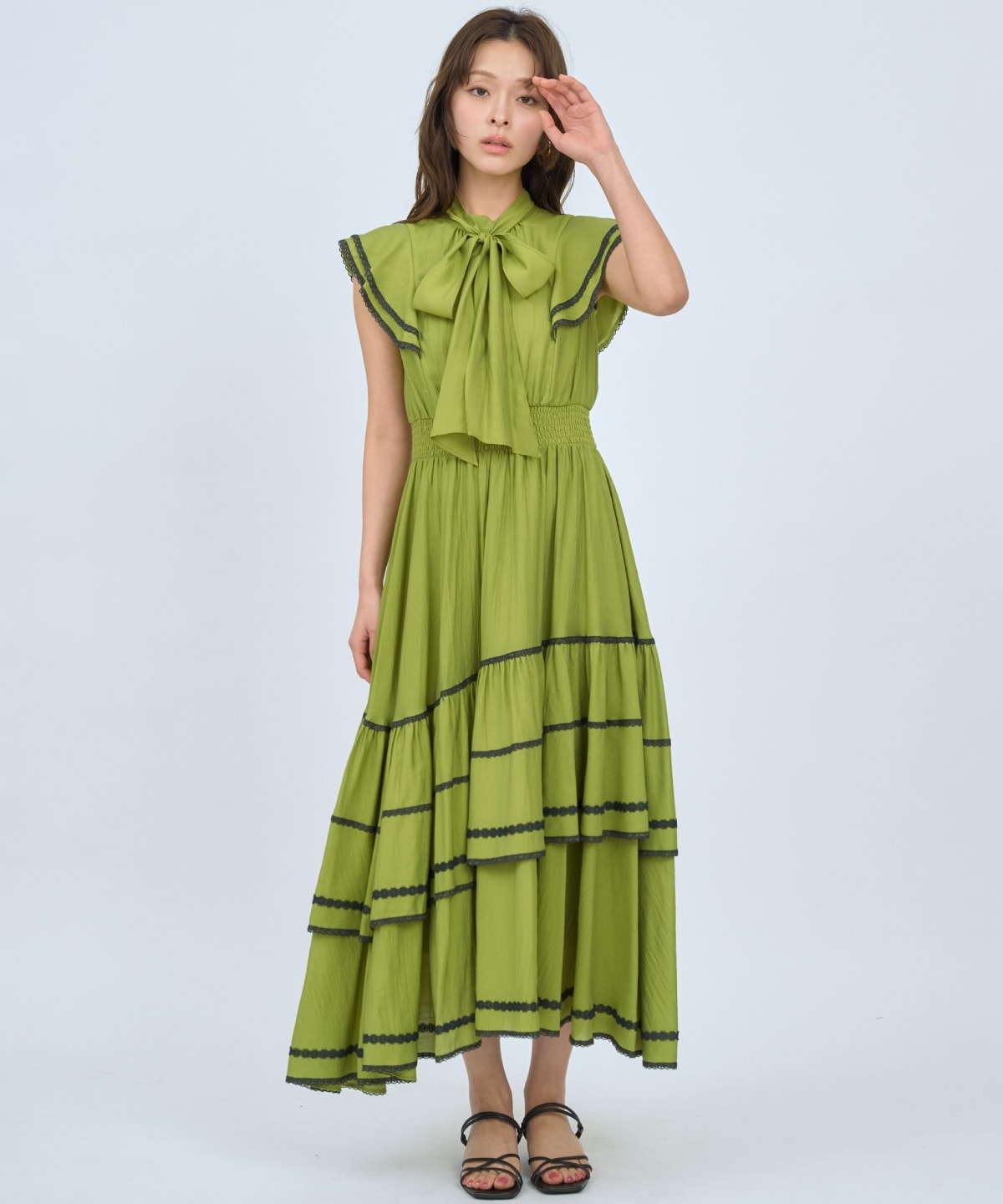 レーストリミングティアードワンピース