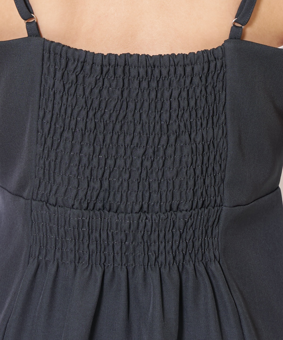 【先行予約受付中】ジャケット×シアーティアードワンピース