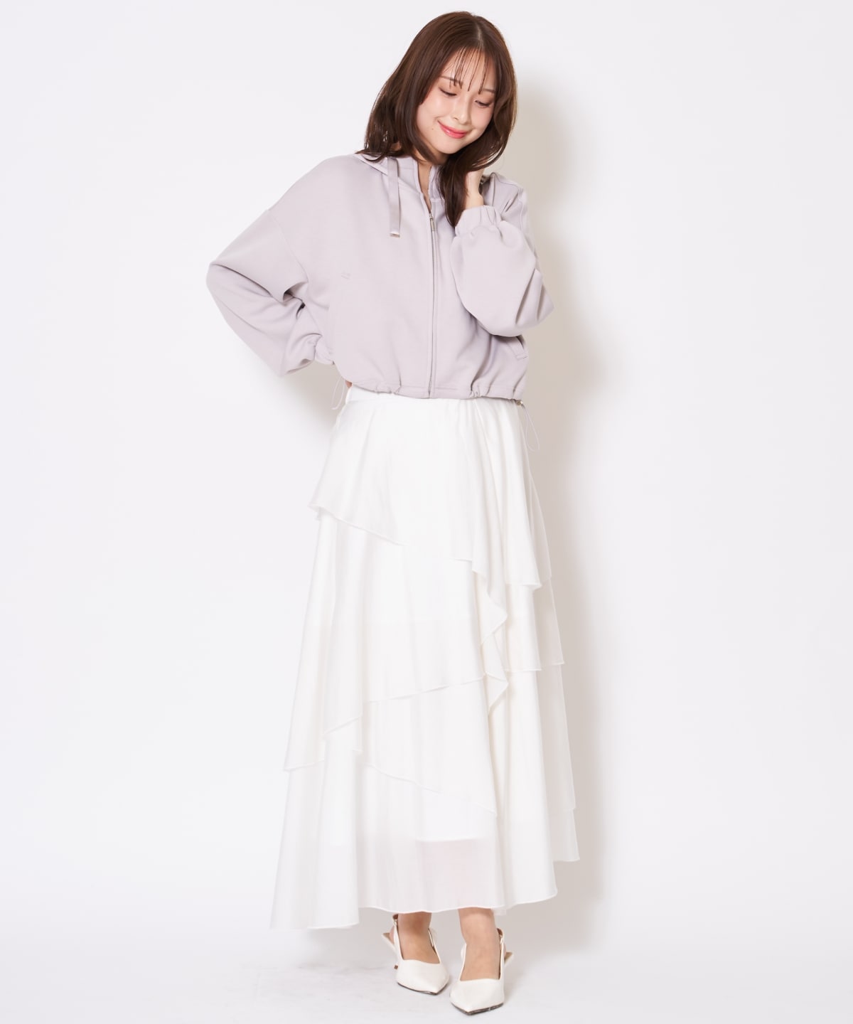 【先行予約受付中】ロゴ刺繍ZIPパーカー