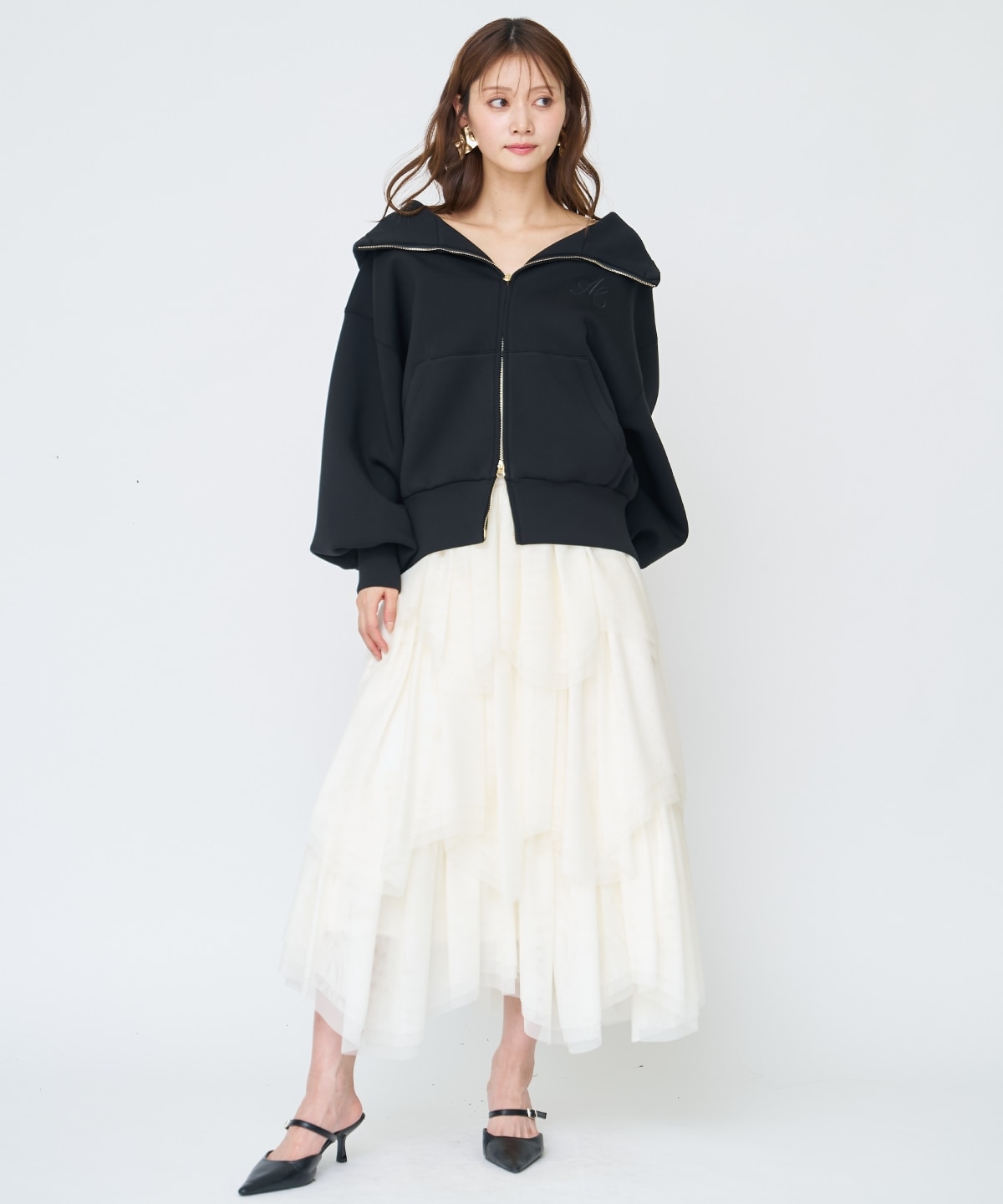 ロゴ刺繍ボンディングZIPパーカー