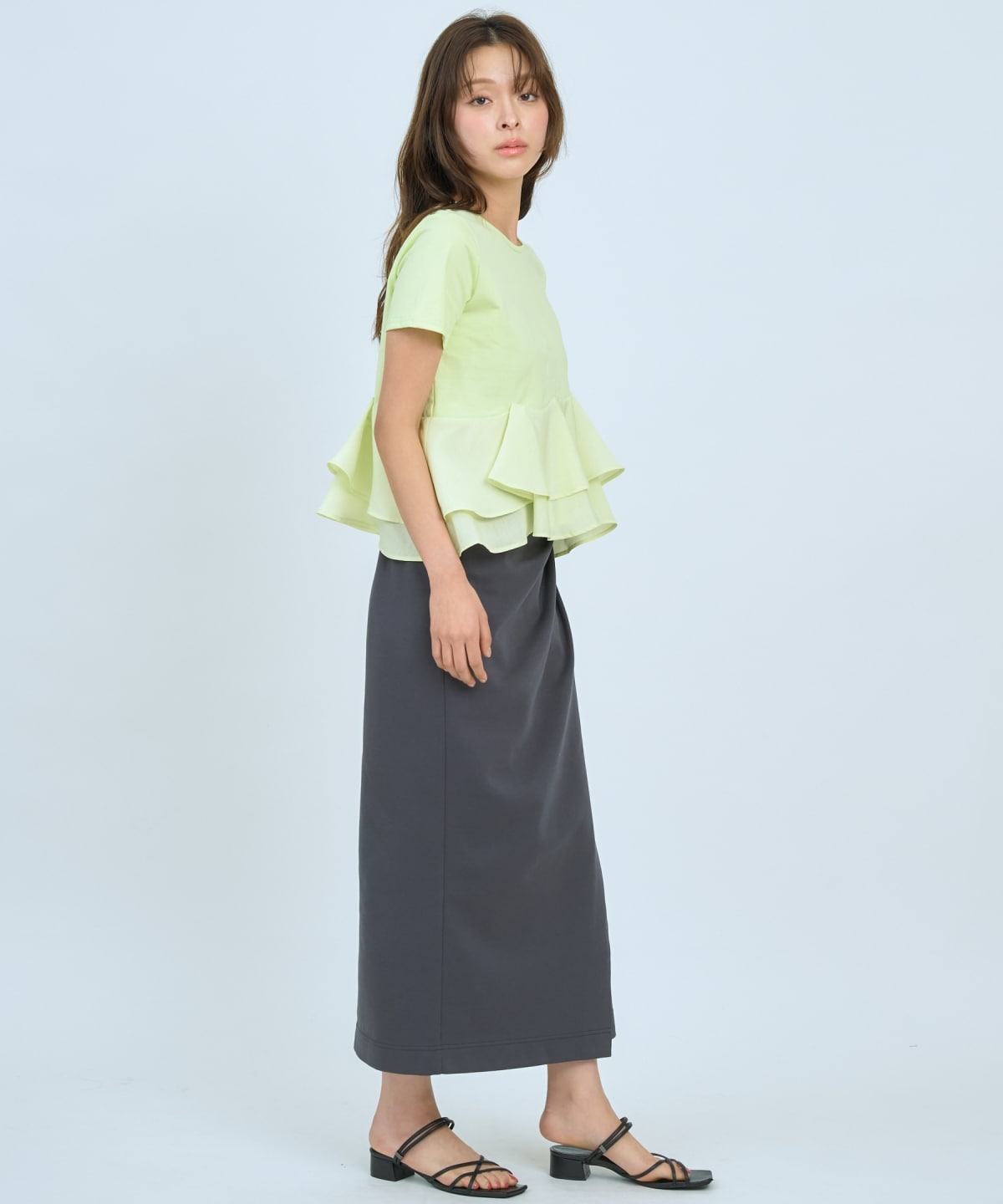 【先行予約受付中】ペプラムカットトップス