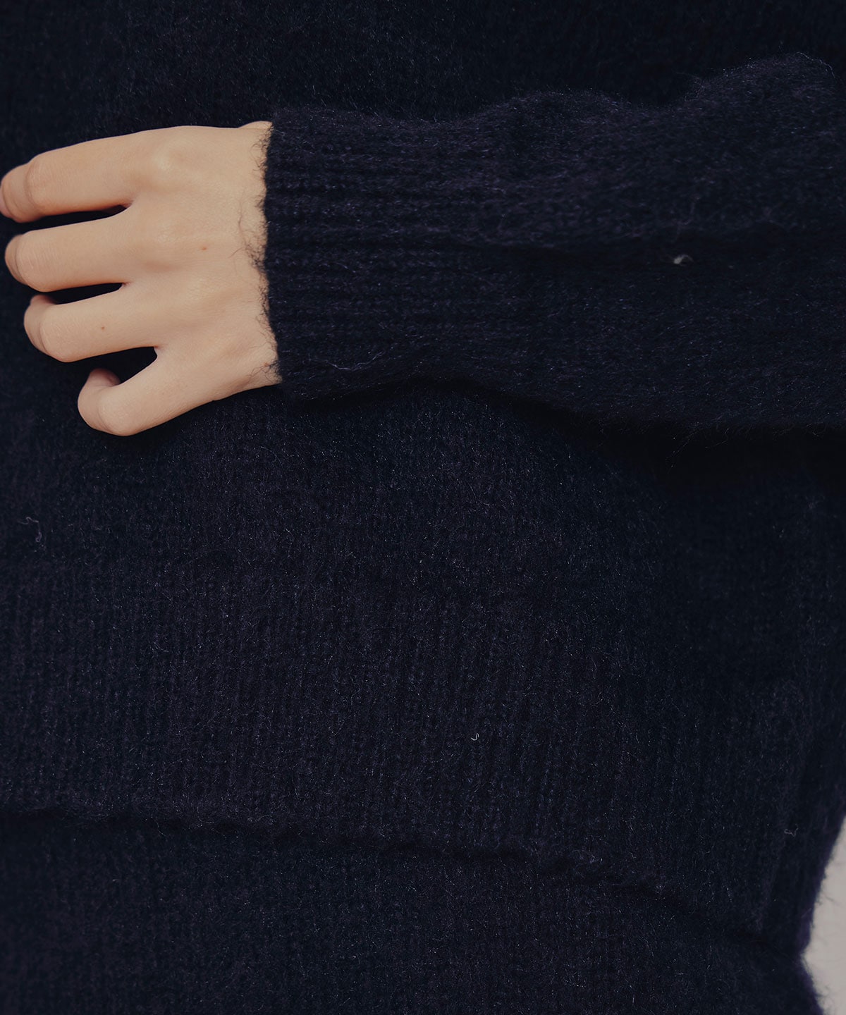 フラッフィニットボーダープルオーバー×タイトミニスカートセットアップ