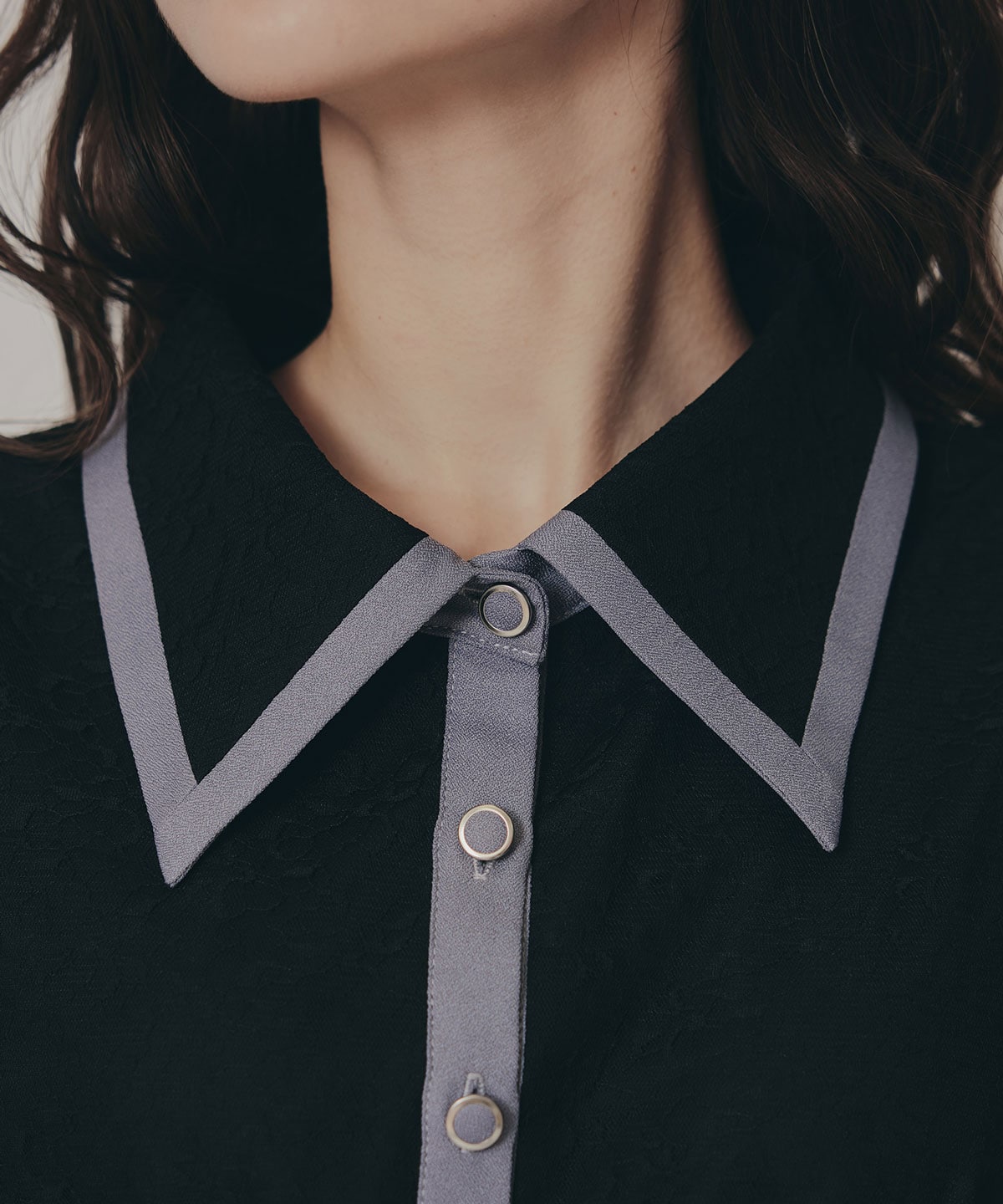 バイカラーレースプリーツロングスリーブワンピース