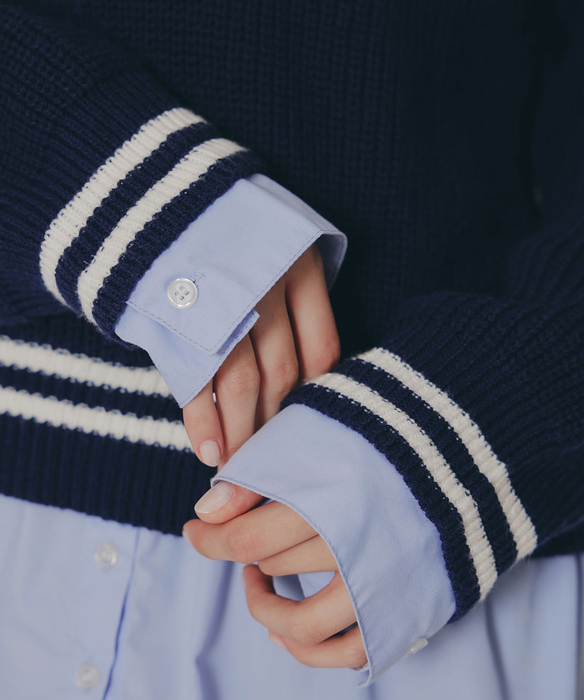 レイヤードシャツドッキングニットプルオーバー