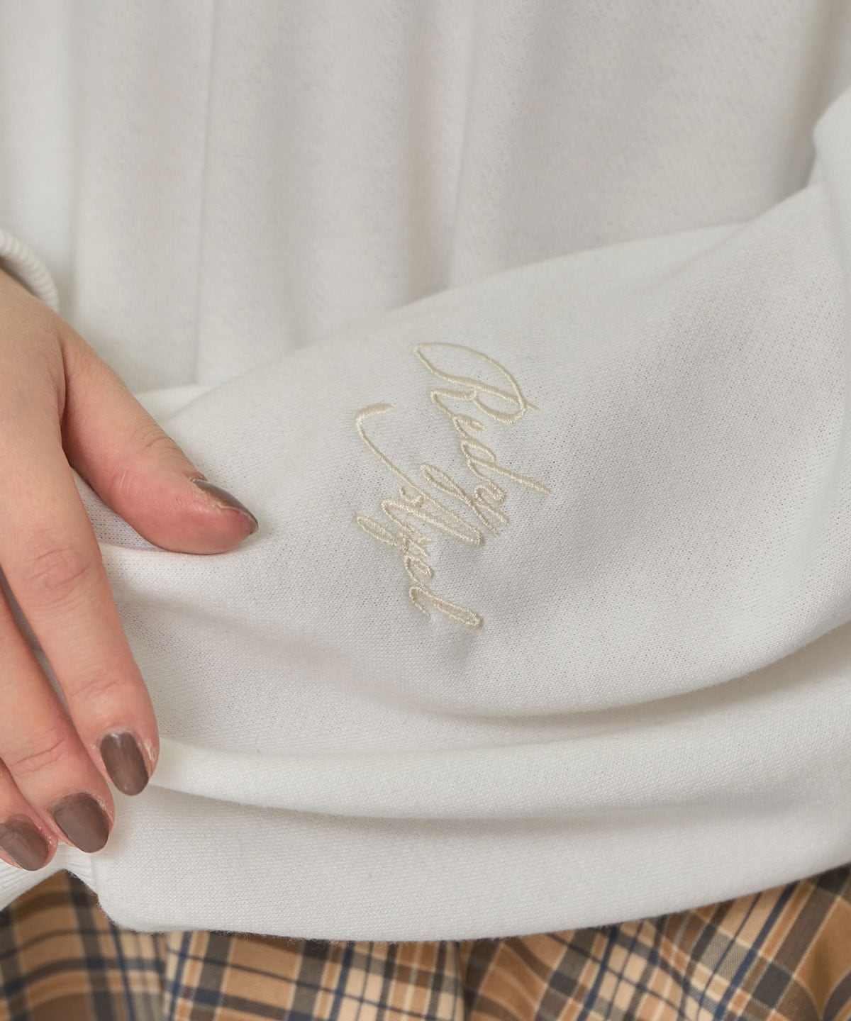 ［FILA×REDYAZEL］サガラロゴコンパクトフーディ