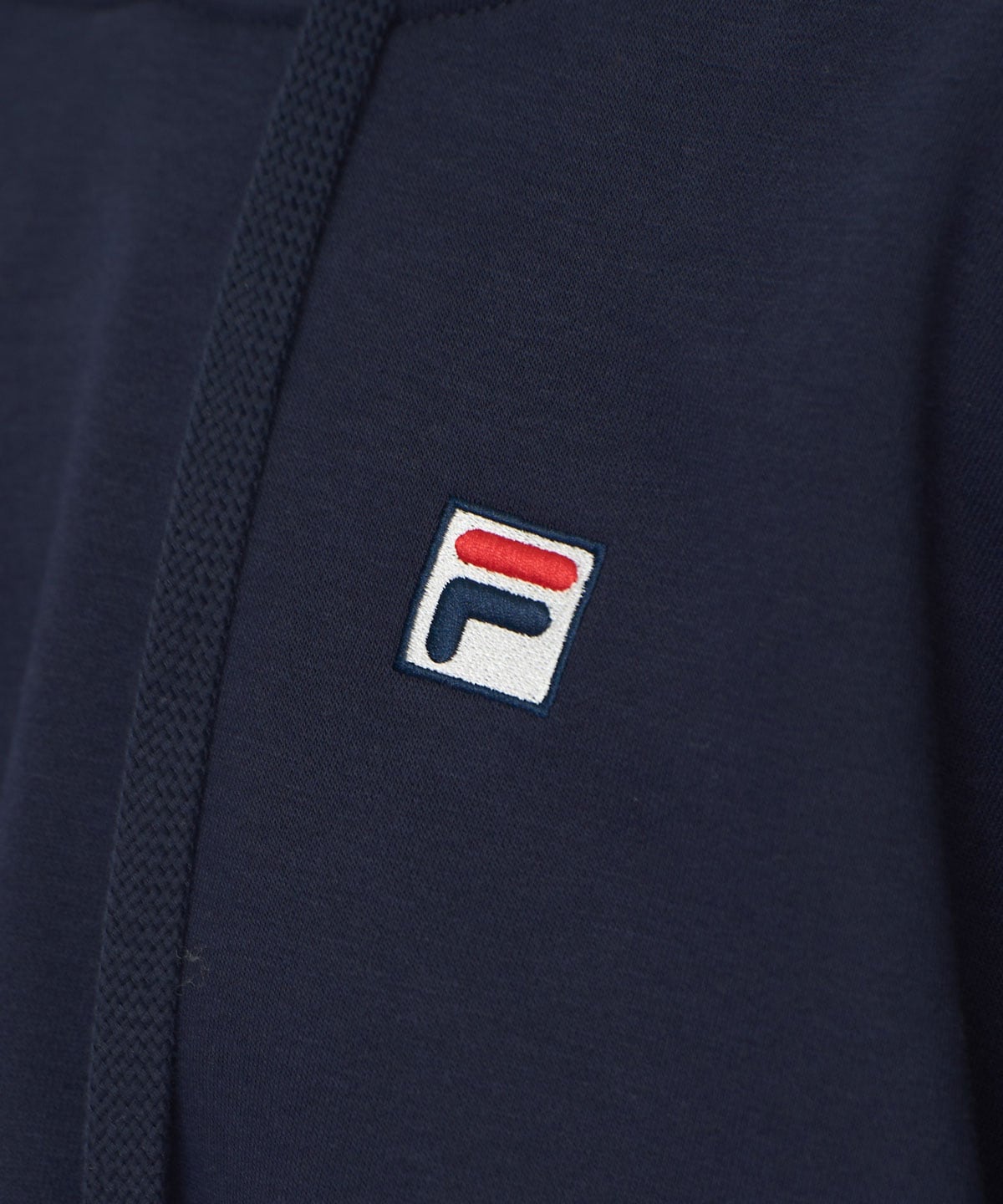 ［FILA×REDYAZEL］サガラロゴコンパクトフーディ