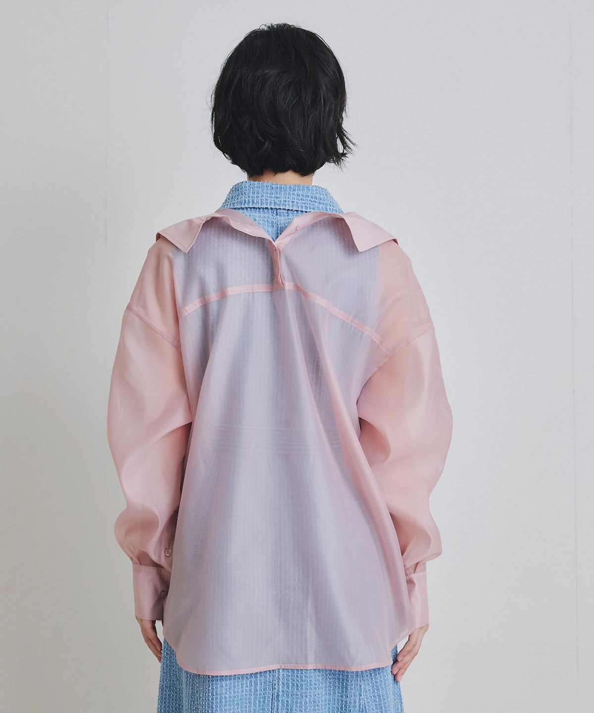 ロゴエンブロイダリーシアーシャツ