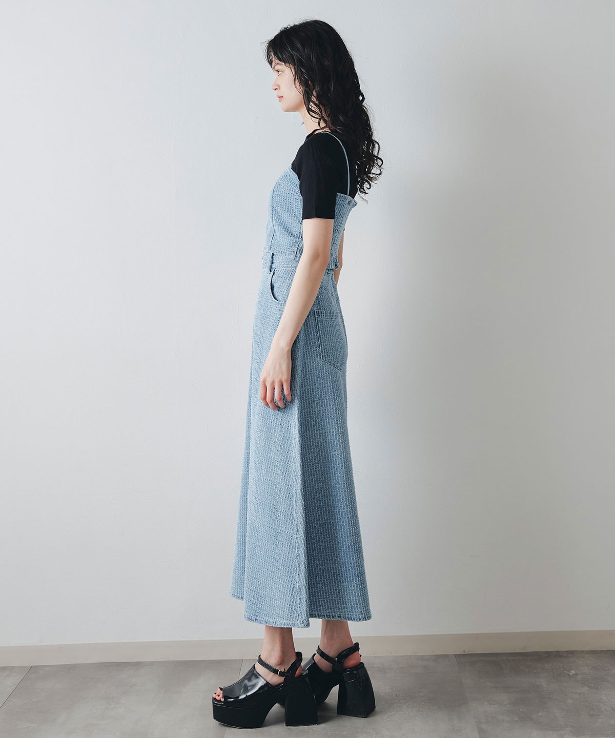 レーザーカットデニムビスチェ×フレアロングスカートセットアップ