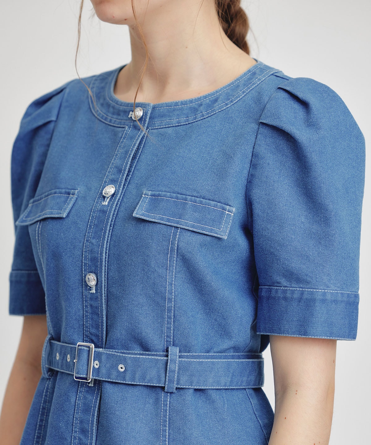 バイカラーステッチノーカラーデニムフレアミニワンピース