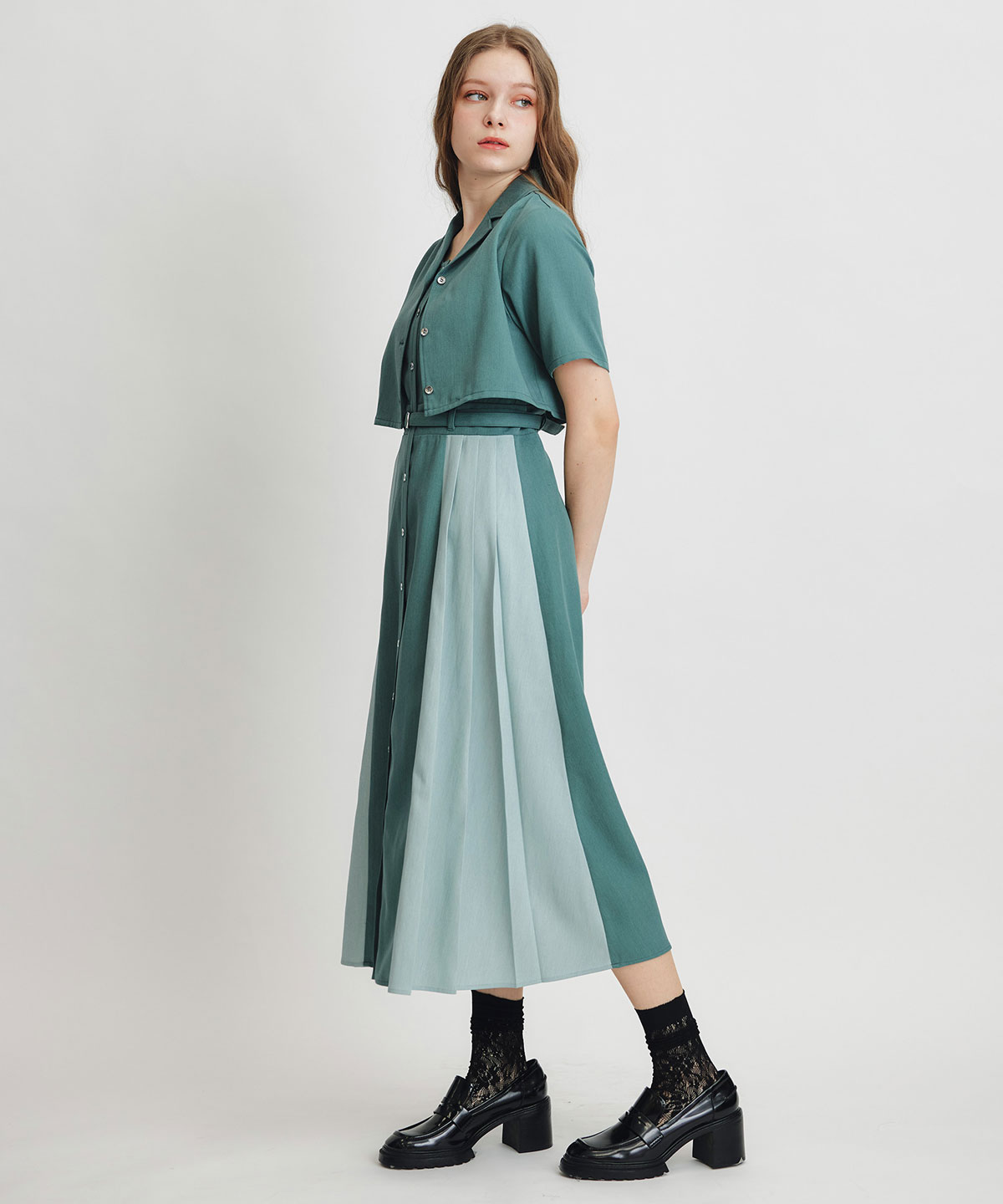 レイヤードサイドプリーツバイカラーロングワンピース