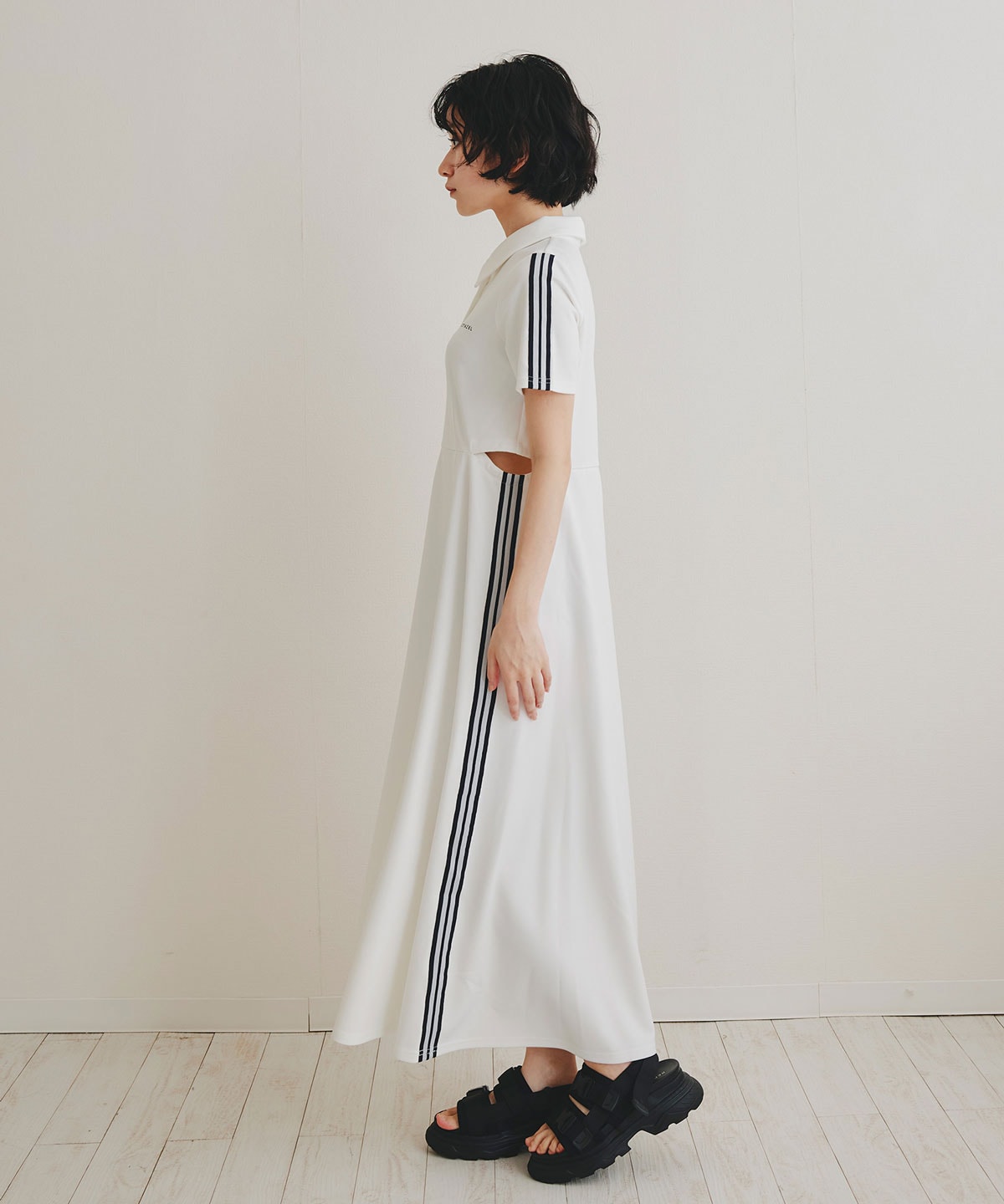 ライン2WAYサイドカットロングフレアワンピース