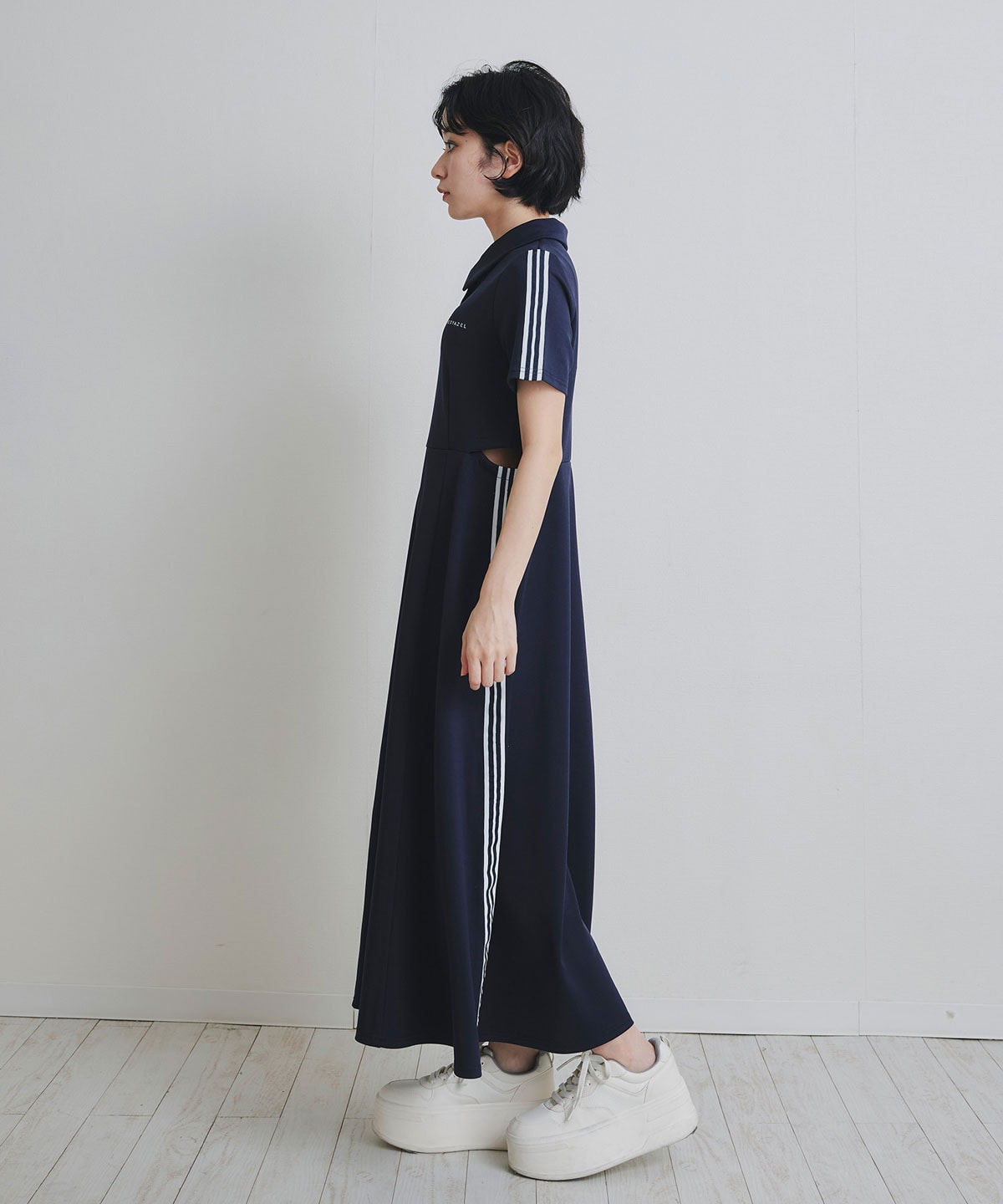 ライン2WAYサイドカットロングフレアワンピース