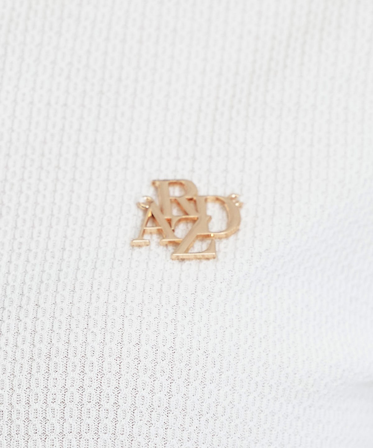 ジャガードカットロゴプルオーバー