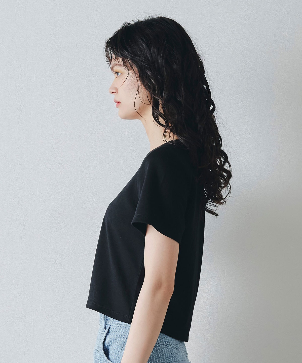 Azely コンパクトTシャツ
