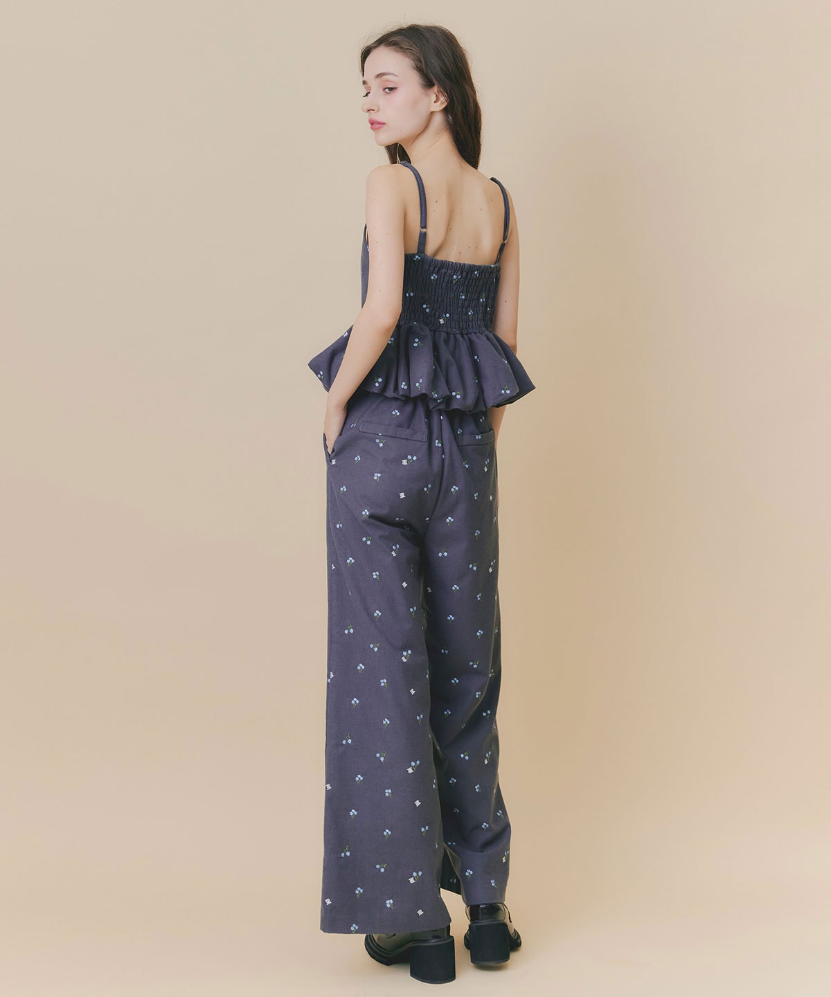 【Fleur monogram Series】フルールモノグラムエンブロイダリーバルーンペプラムビスチェ