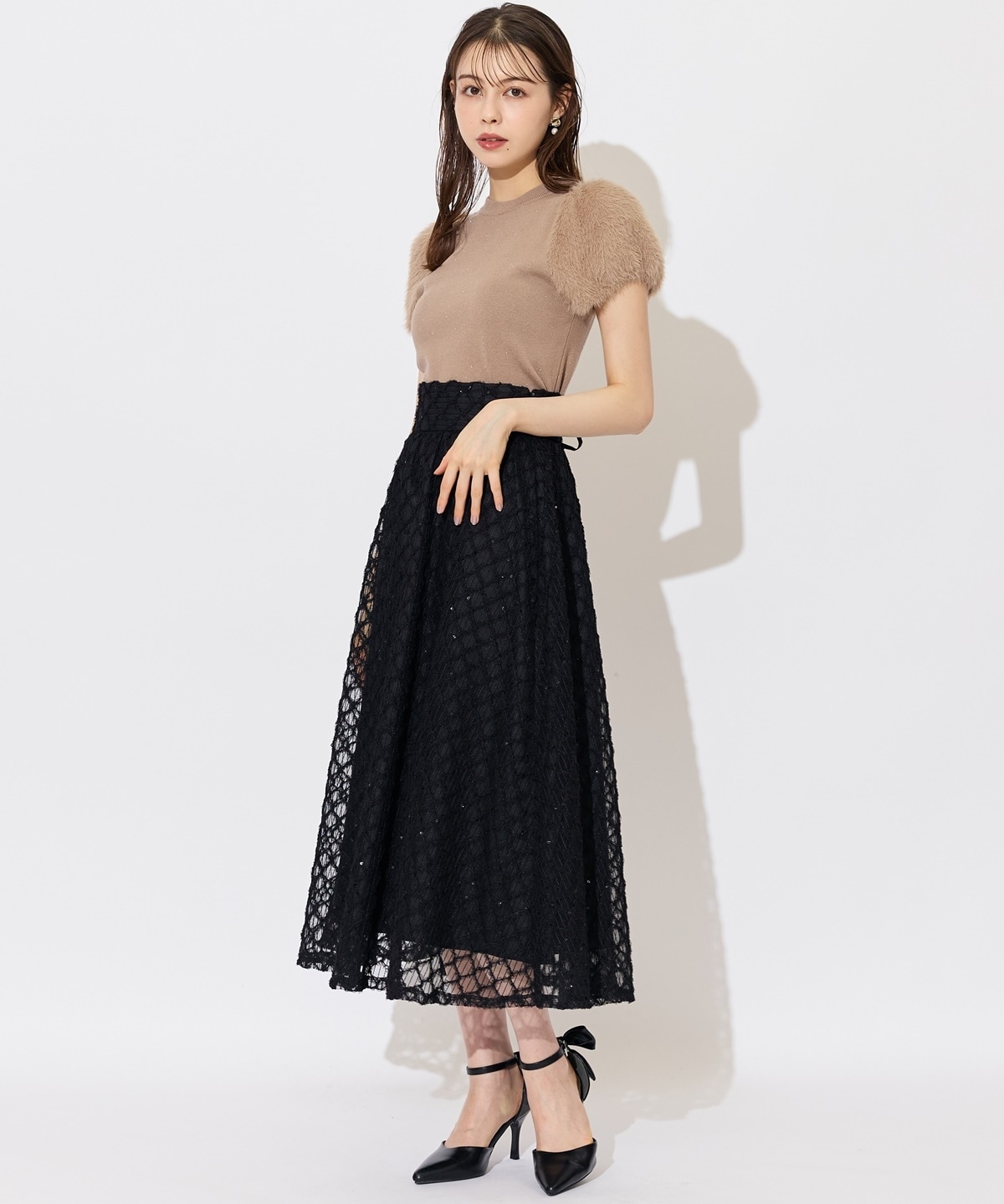 ふわふわフェザースリーブラメニットプルオーバー