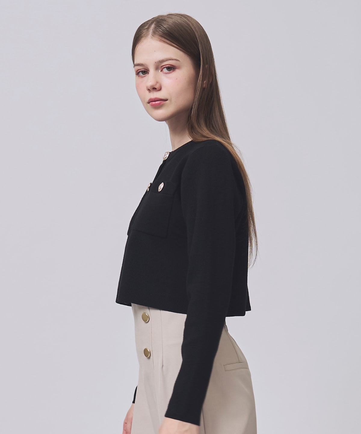 【1/30(Fri)発売開始】金ボタンクルーネックカーディガン