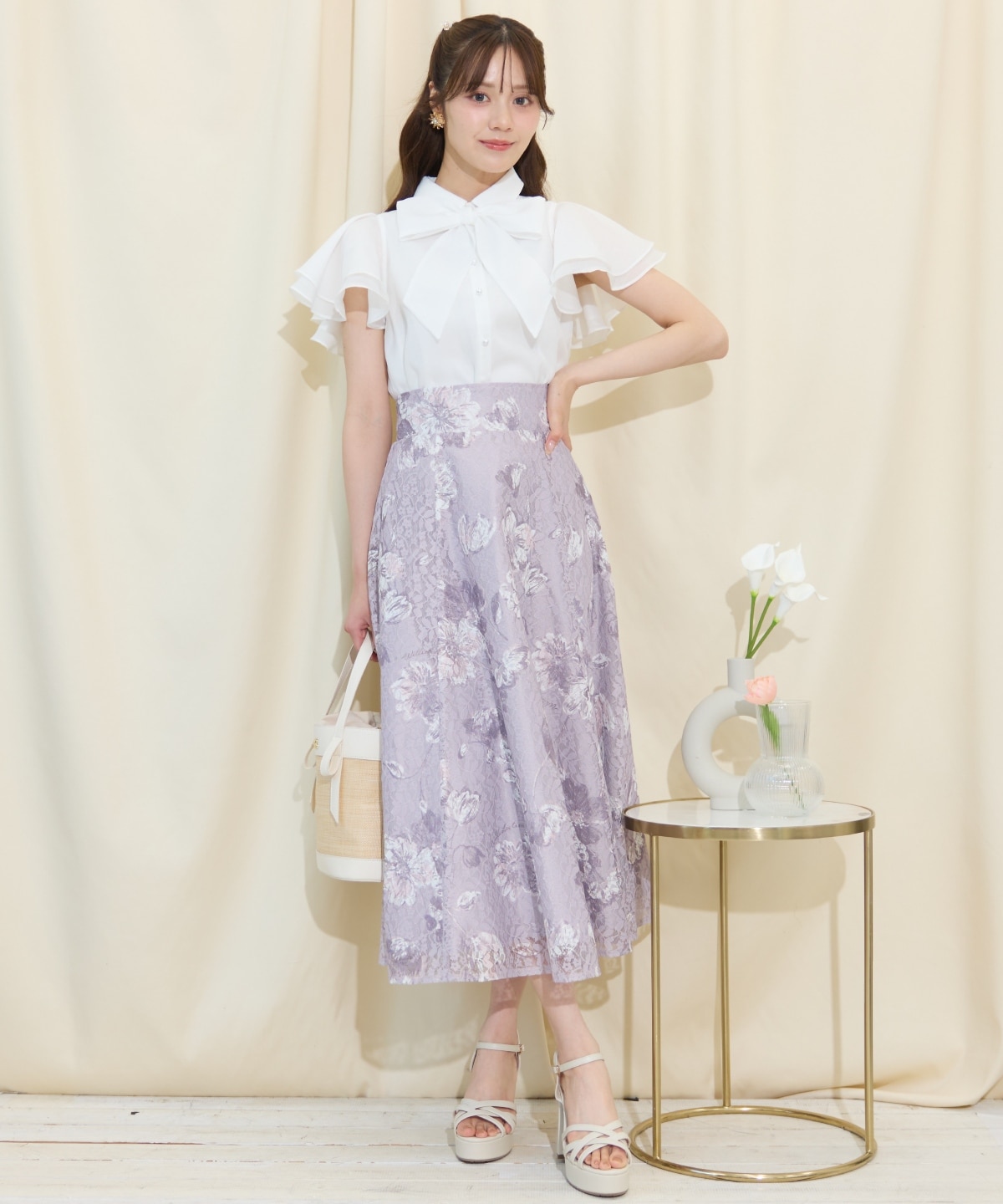 フレアスリーブリボンタイブラウス