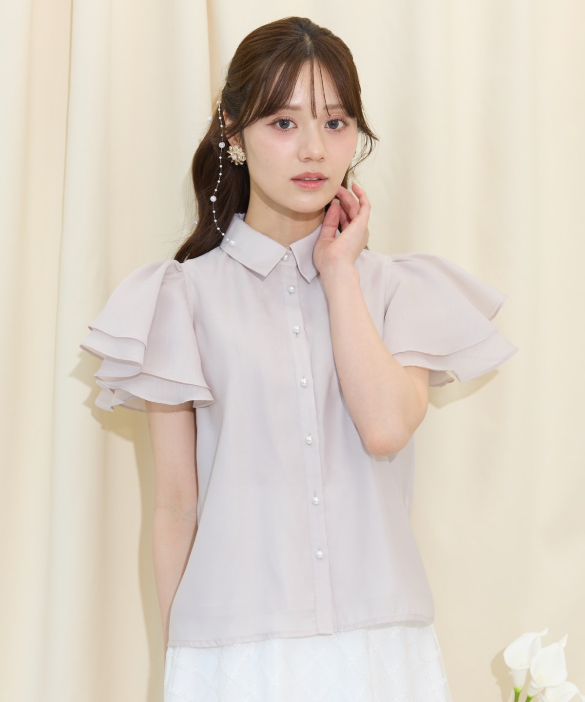 フレアスリーブリボンタイブラウス