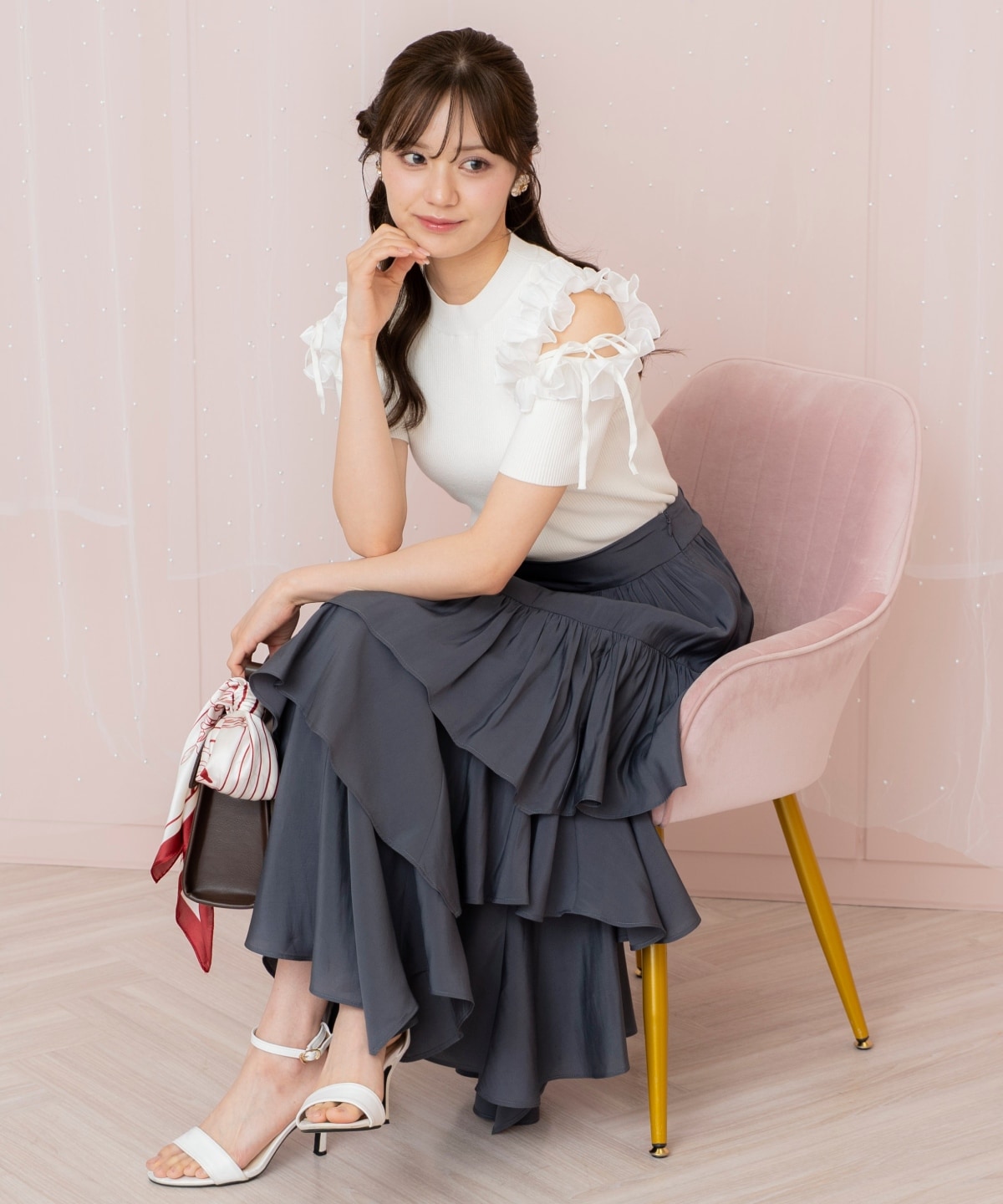 ランダムティアードスカート