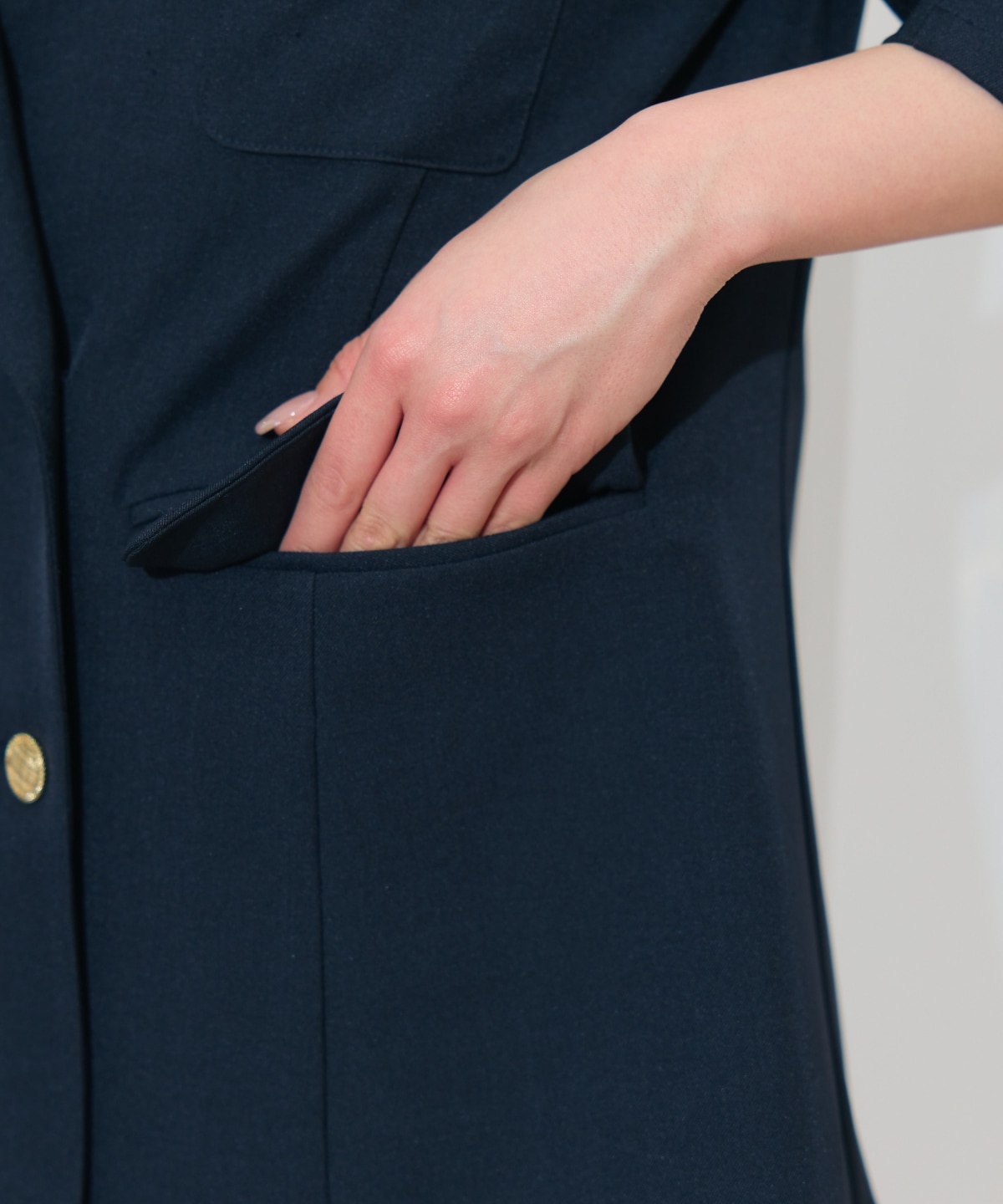 エンブレム付きテーラードジャケット