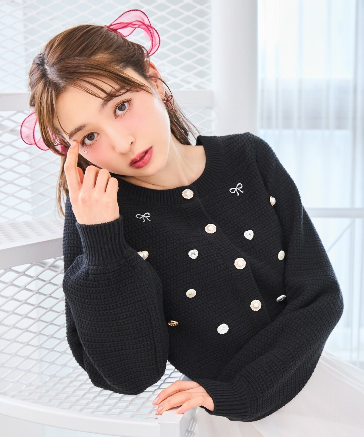 シャイニービジューカーディガン