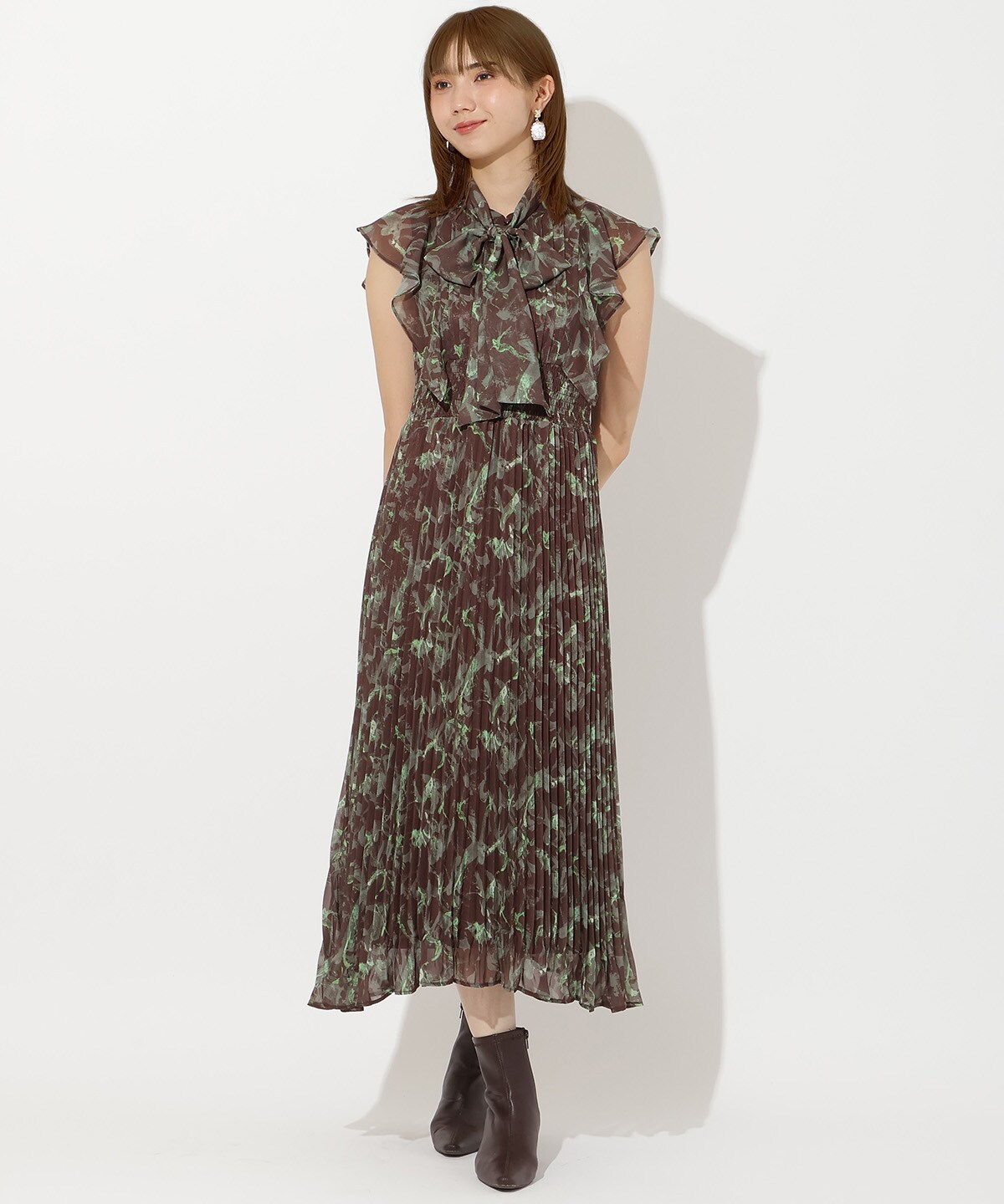 シフォンプリーツワンピース