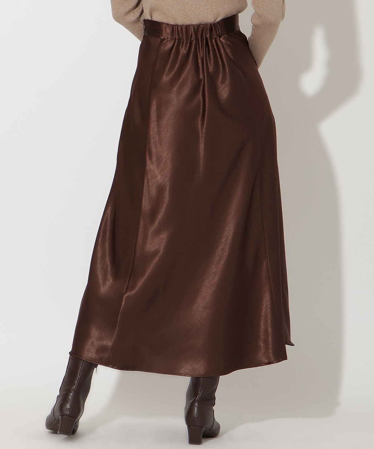 サテンバイアススカート