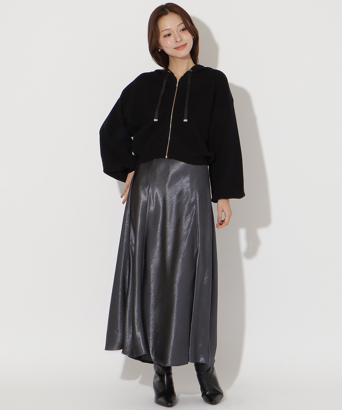 ニットパーカー