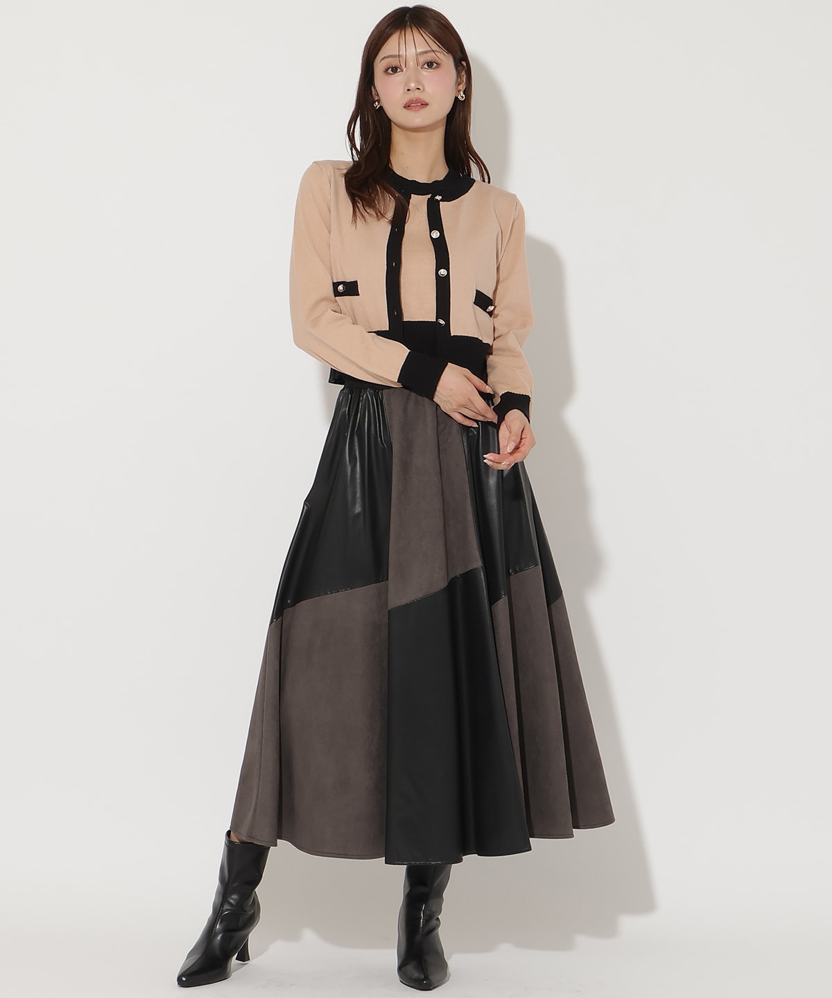 バイカラーアンサンブルニット