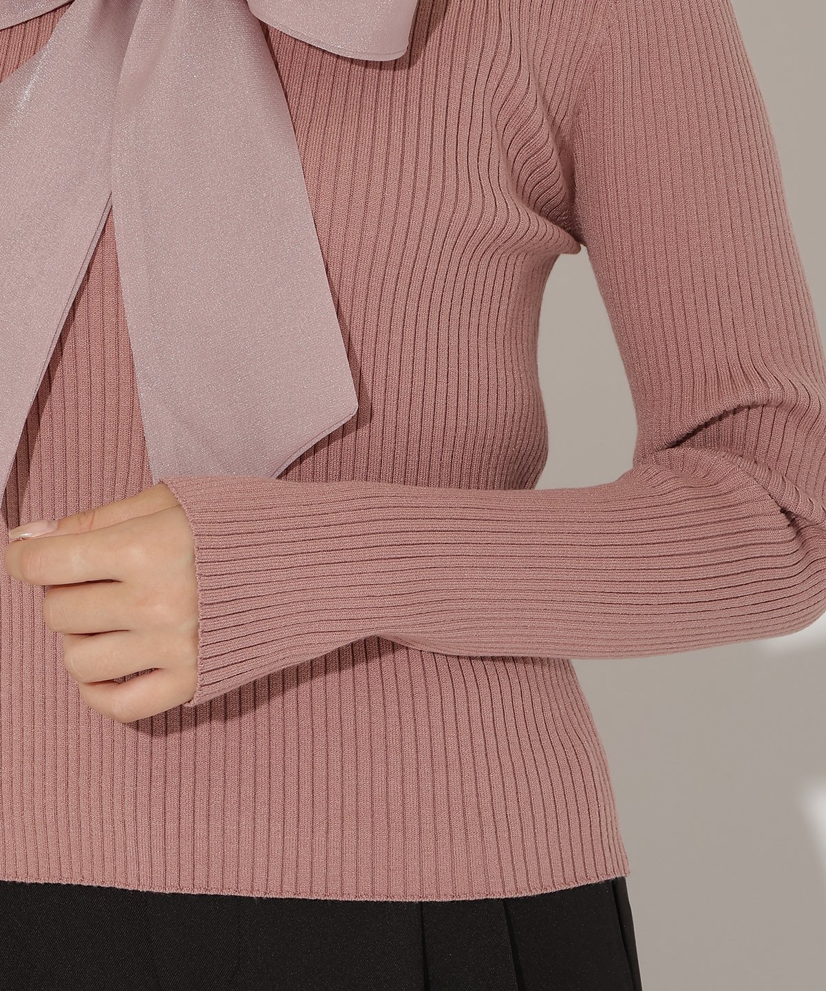 リボンボウタイ付きリブプルオーバー