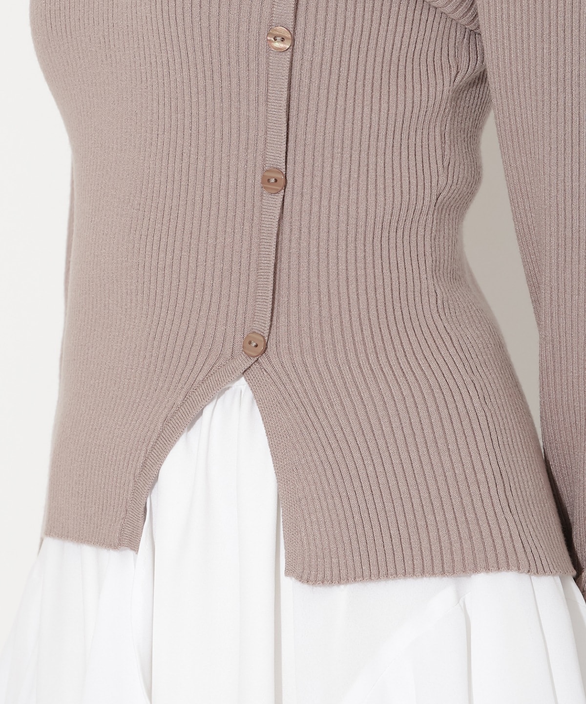 【先行予約受付中】アシメリボンスリットプルオーバー