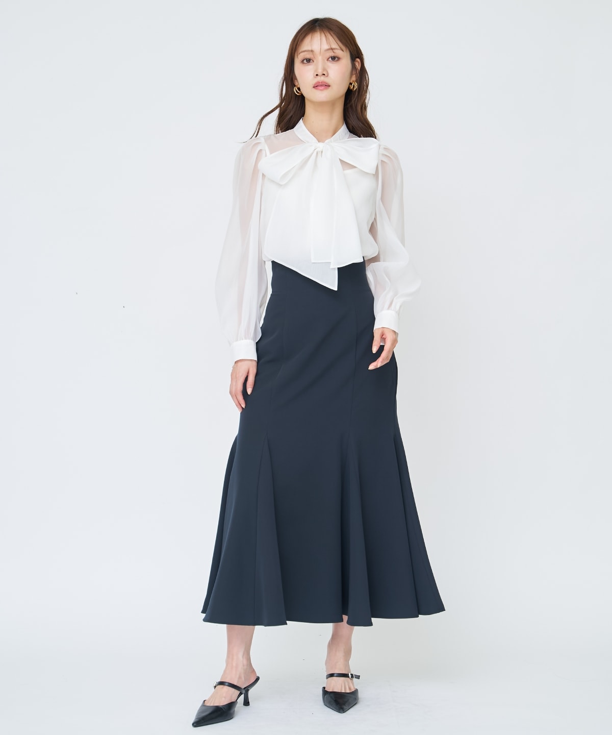 シアーボウタイブラウス