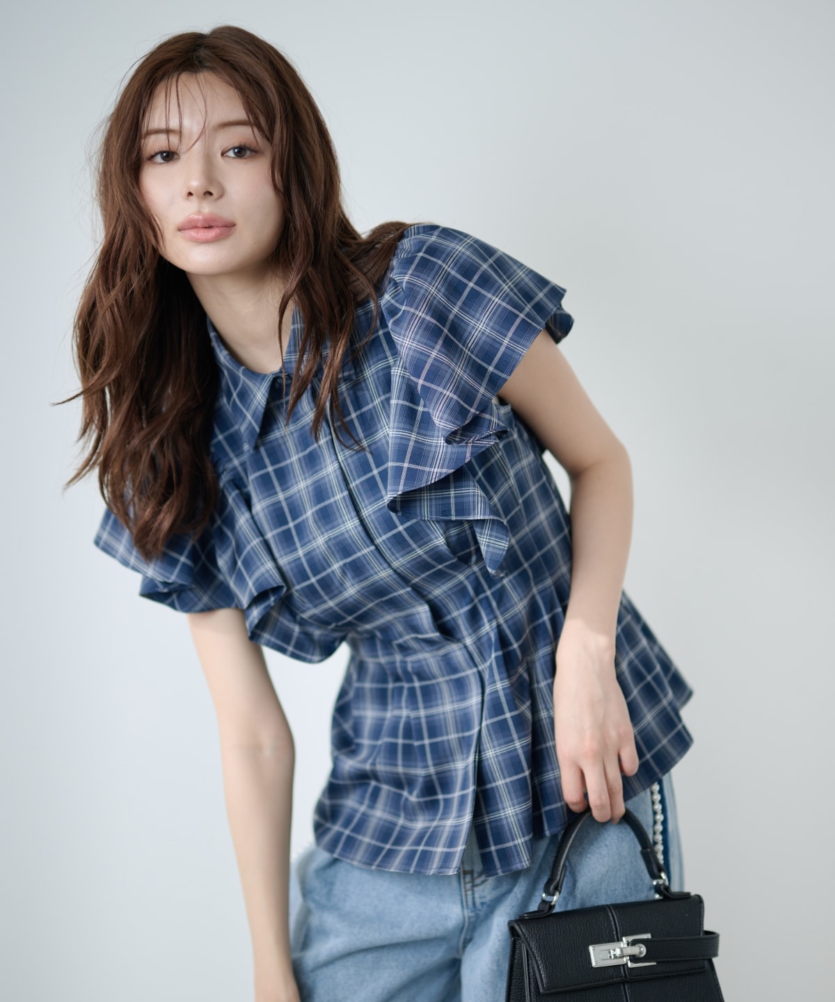 【先行予約受付中】ラッフルスリーブチェックシャツブラウス