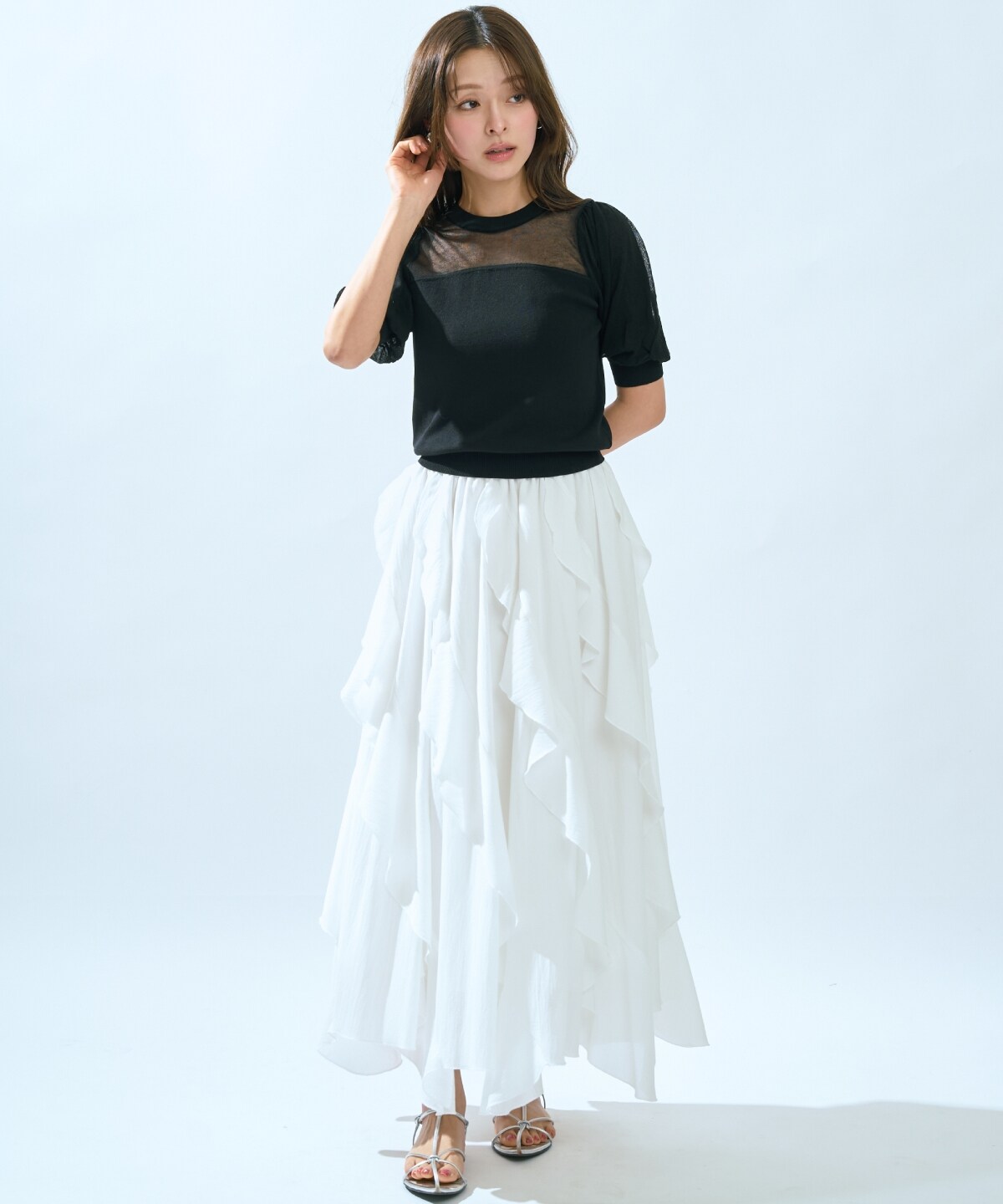 【先行予約受付中】アシンメトリーラッフルフレアスカート