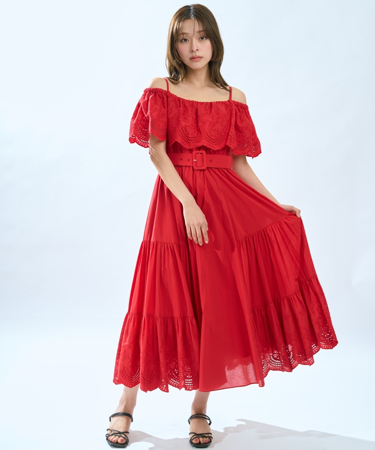 レースオフショルティアードワンピース