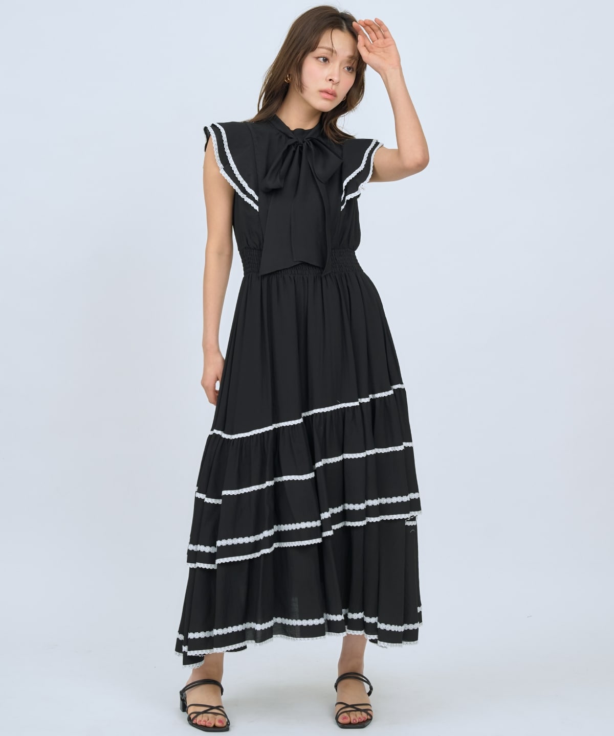 レーストリミングティアードワンピース