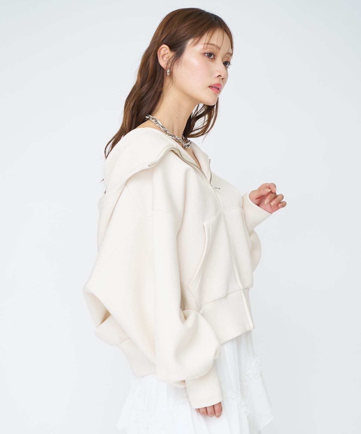 ロゴ刺繍ボンディングZIPパーカー