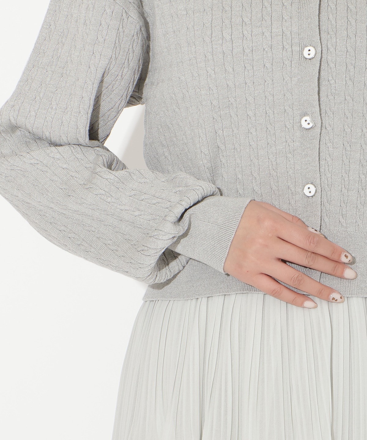 【先行予約受付中】シャツレイヤード風ケーブルカーディガン