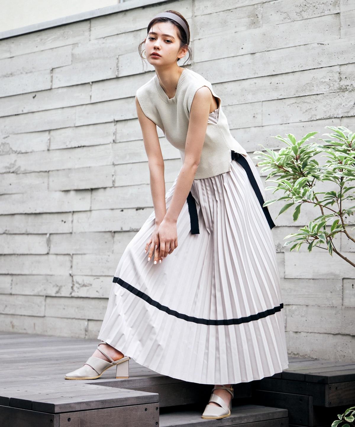 ニットベスト プリーツワンピースセット S ベージュ Redyazel 公式オンラインショップ バーンデストローズ